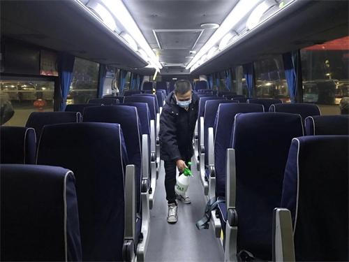 閃耀黨徽，逆行戰(zhàn)“疫”！一次特殊的主題黨日活動(dòng)